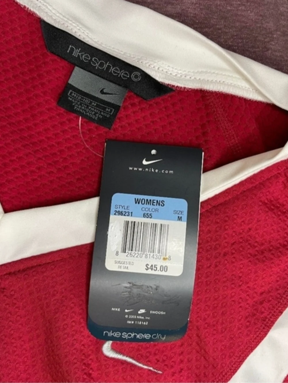 Nike Women's Red and White V-Neck 3/4 Sleeve Athletic Top